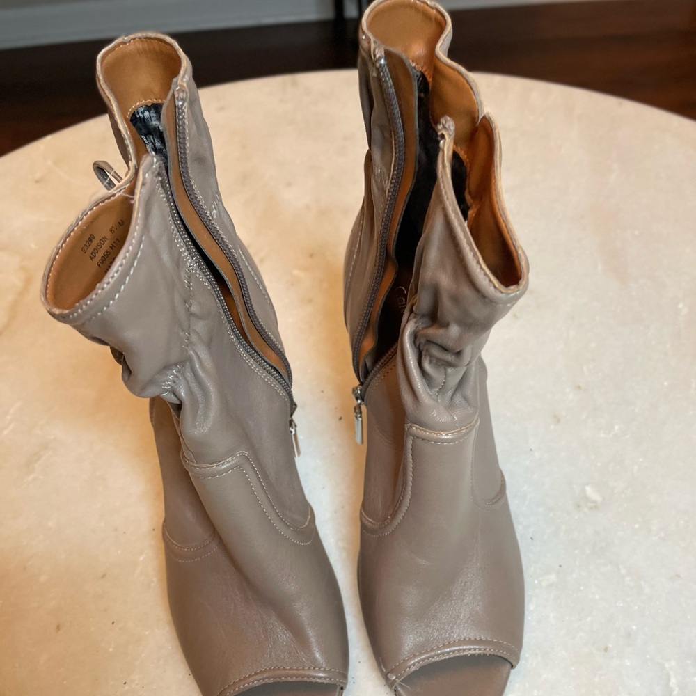 Calvin Klein Blushed Booties